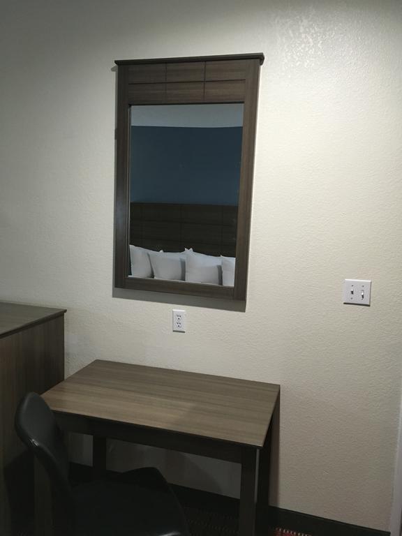 Americas Best Value Inn Decatur Exteriér fotografie