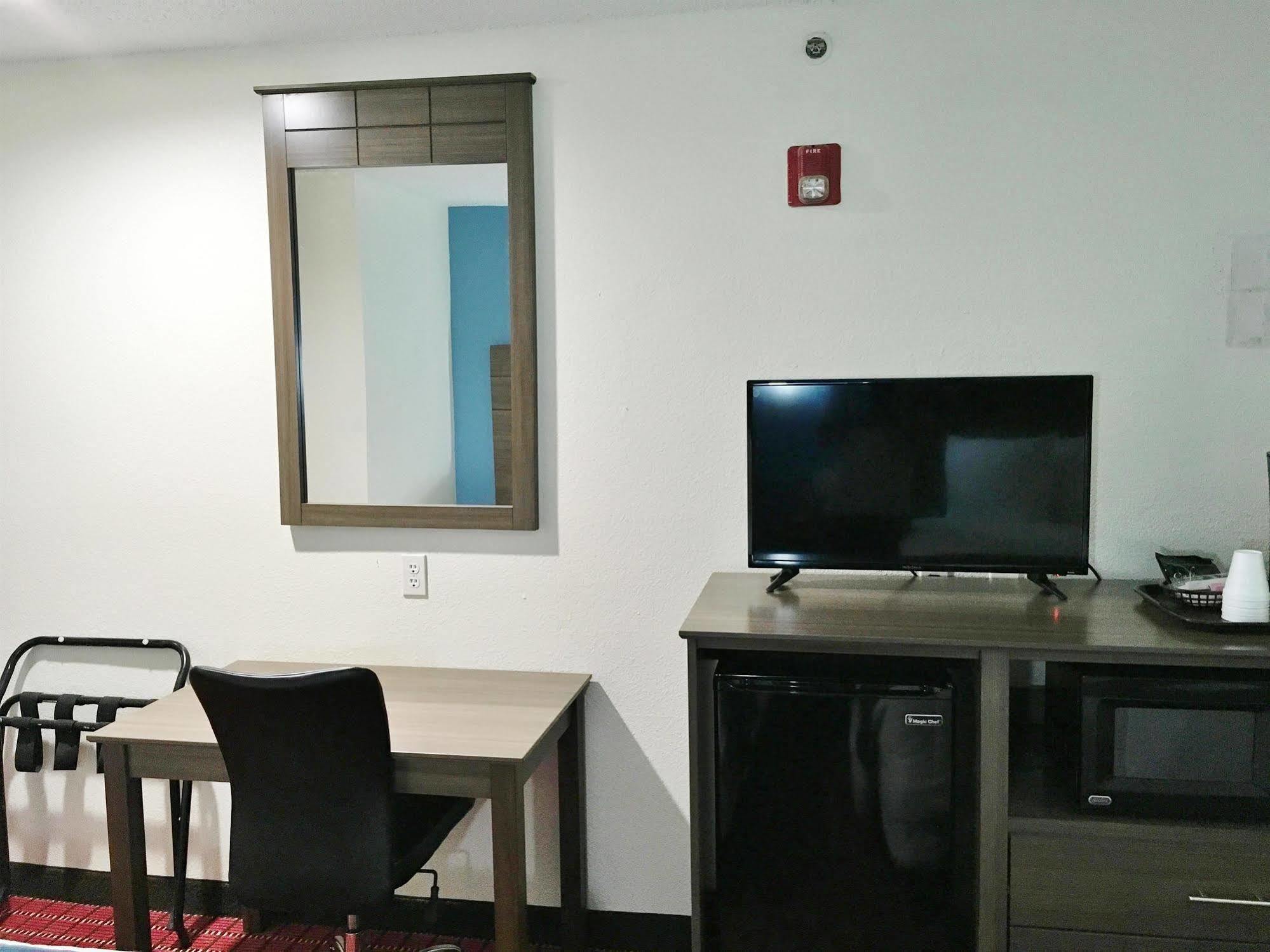 Americas Best Value Inn Decatur Exteriér fotografie