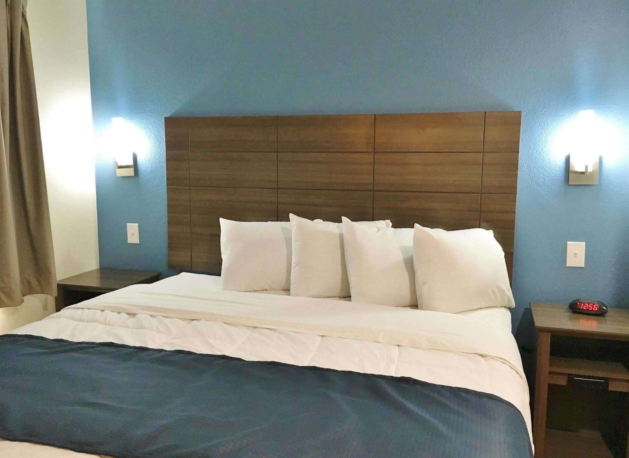 Americas Best Value Inn Decatur Exteriér fotografie